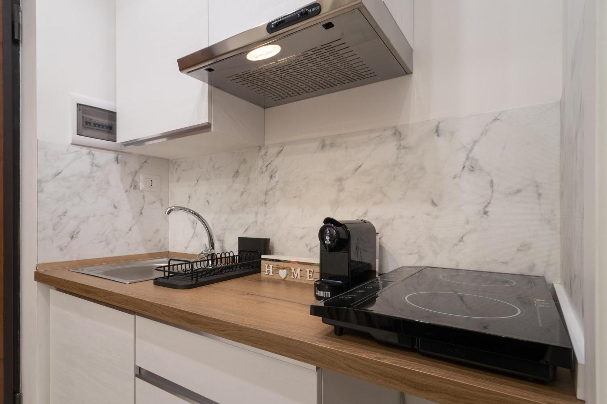 Eralight21 Apartments Bari Eksteriør billede